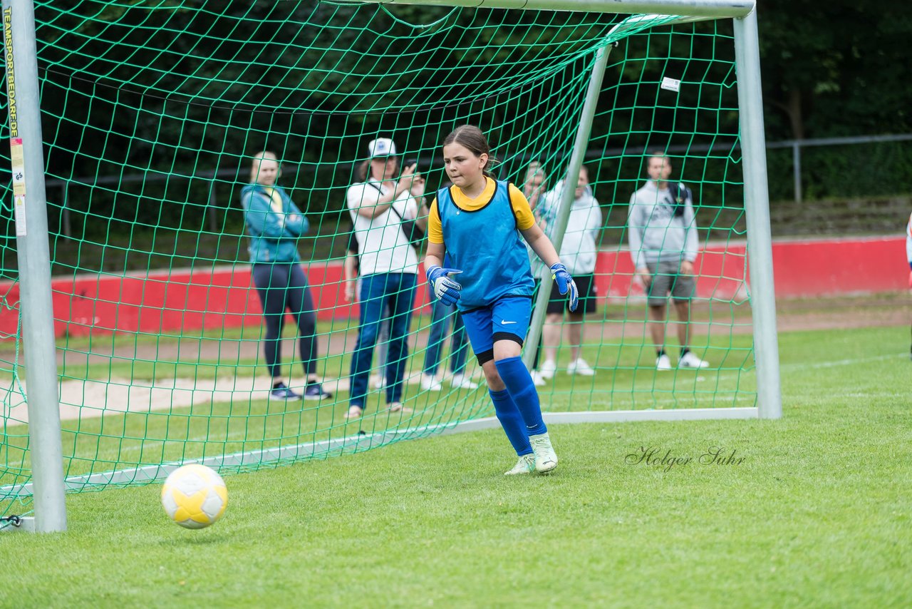 Bild 636 - Loewinnen Cup